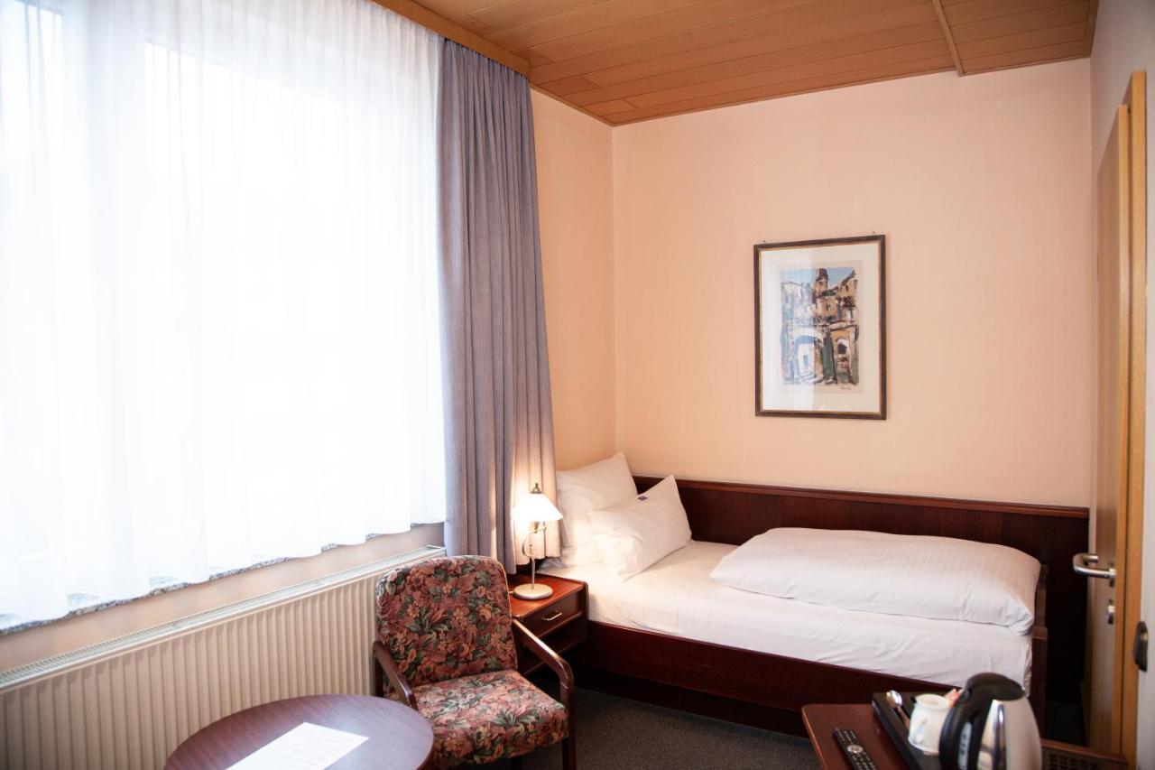 Hotel Lonac Ντούισμπουργκ Εξωτερικό φωτογραφία