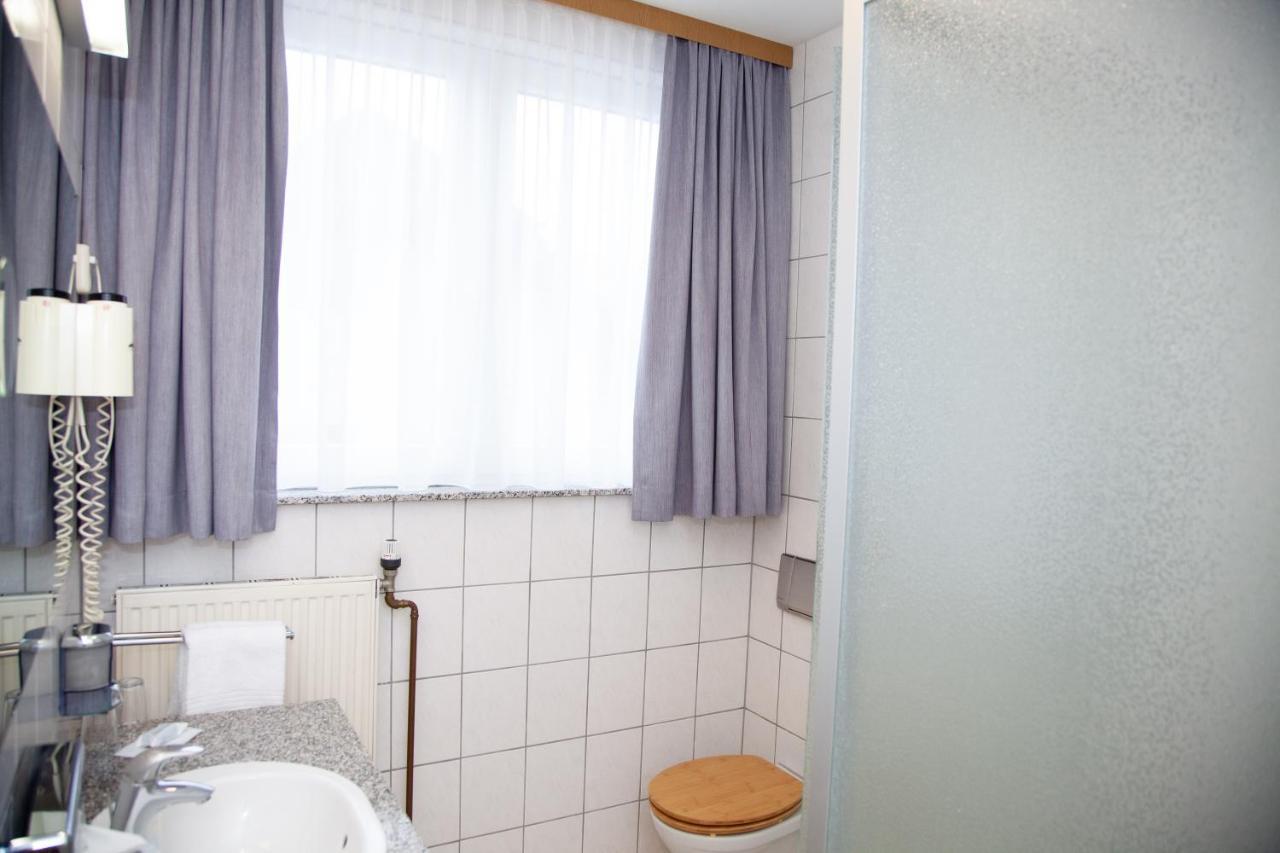 Hotel Lonac Ντούισμπουργκ Εξωτερικό φωτογραφία